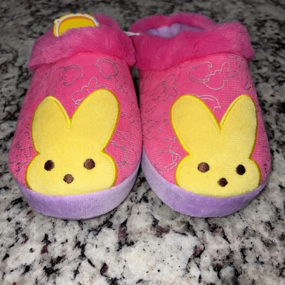 Peeps Slippers‎ Girls Size 13-1 Pink Yellow Slip On Faux Fur Lined Plush Shoes